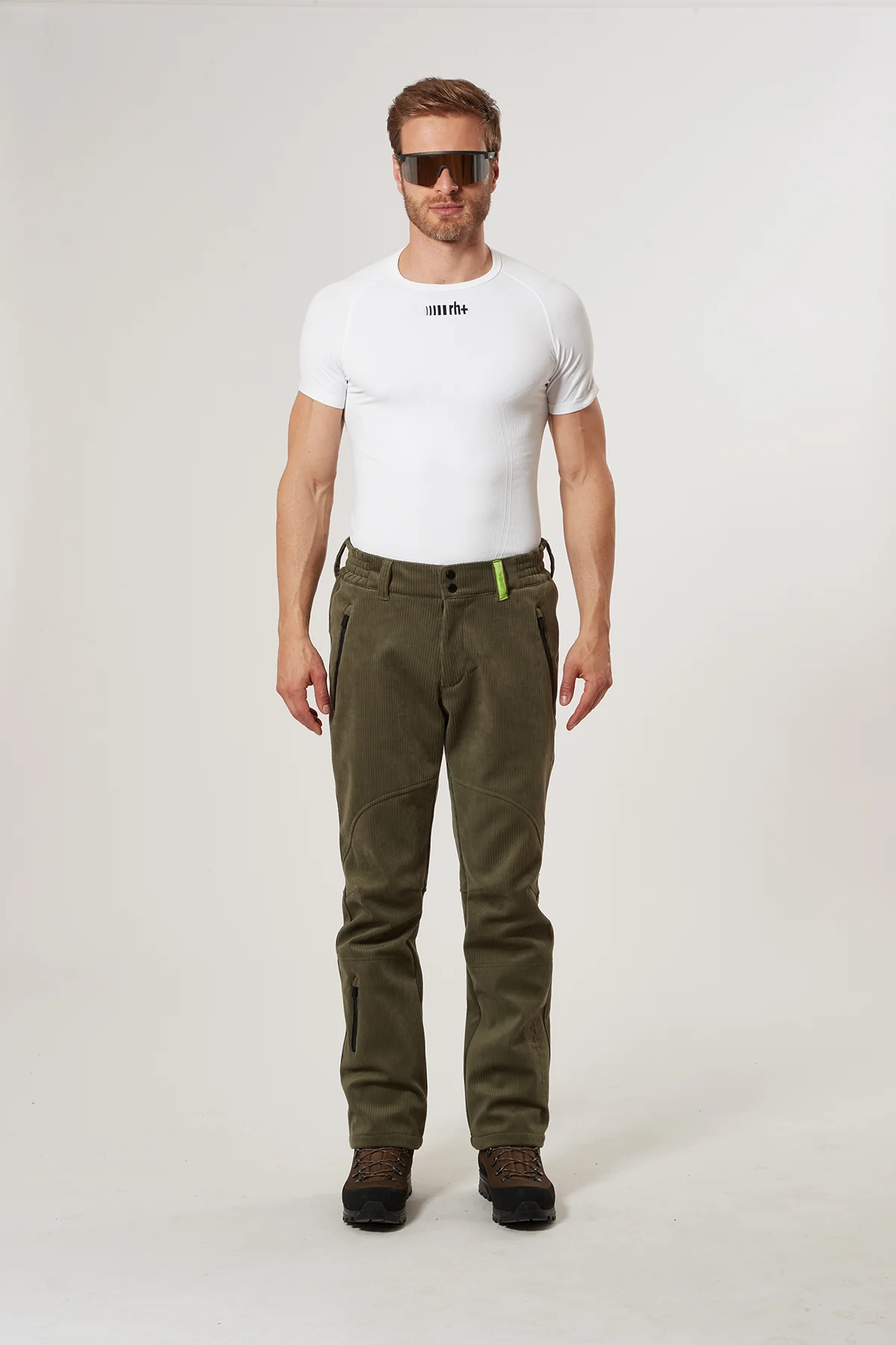 3 Elements Corduroy Pants