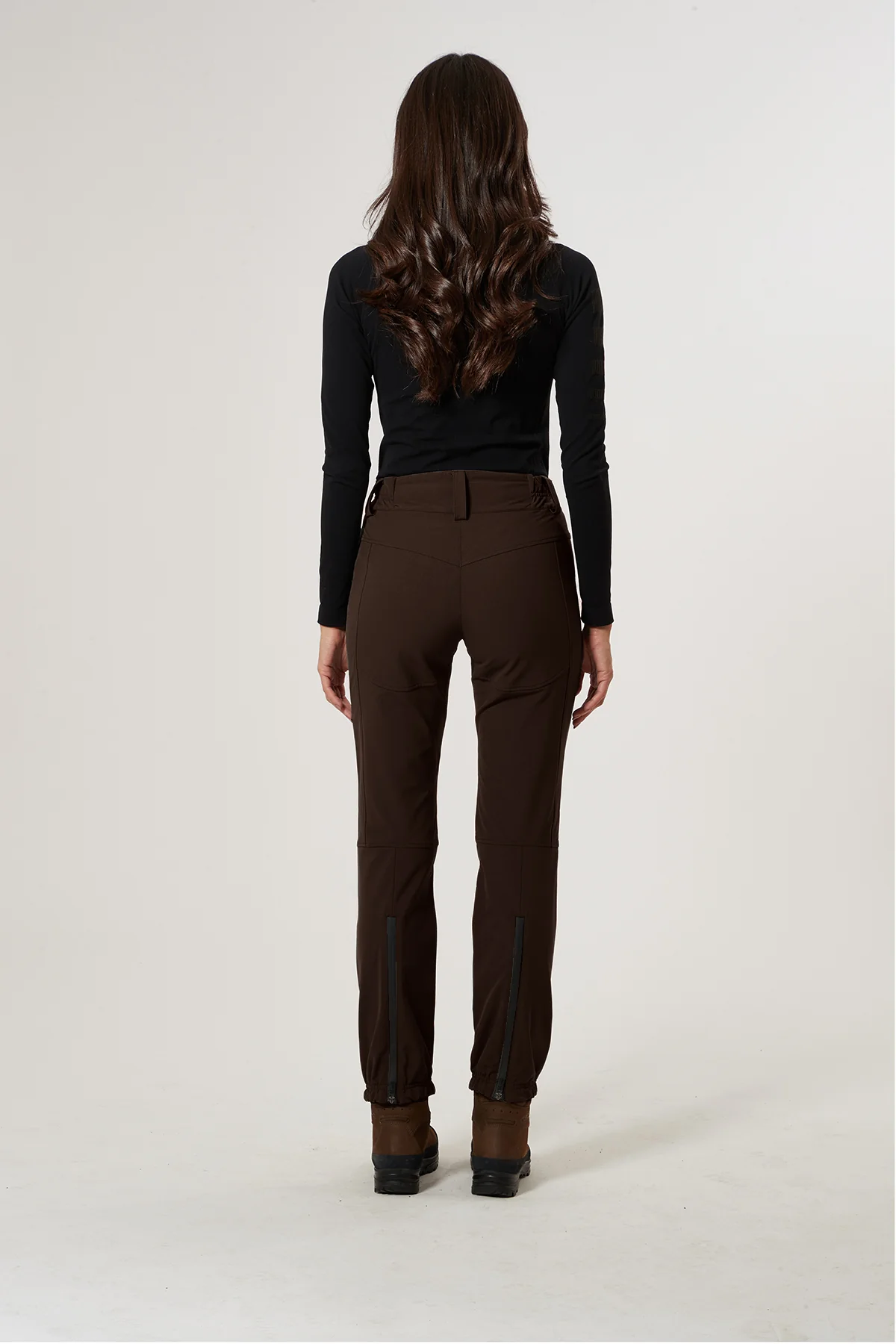 4 Seasons W Pants - Image 5
