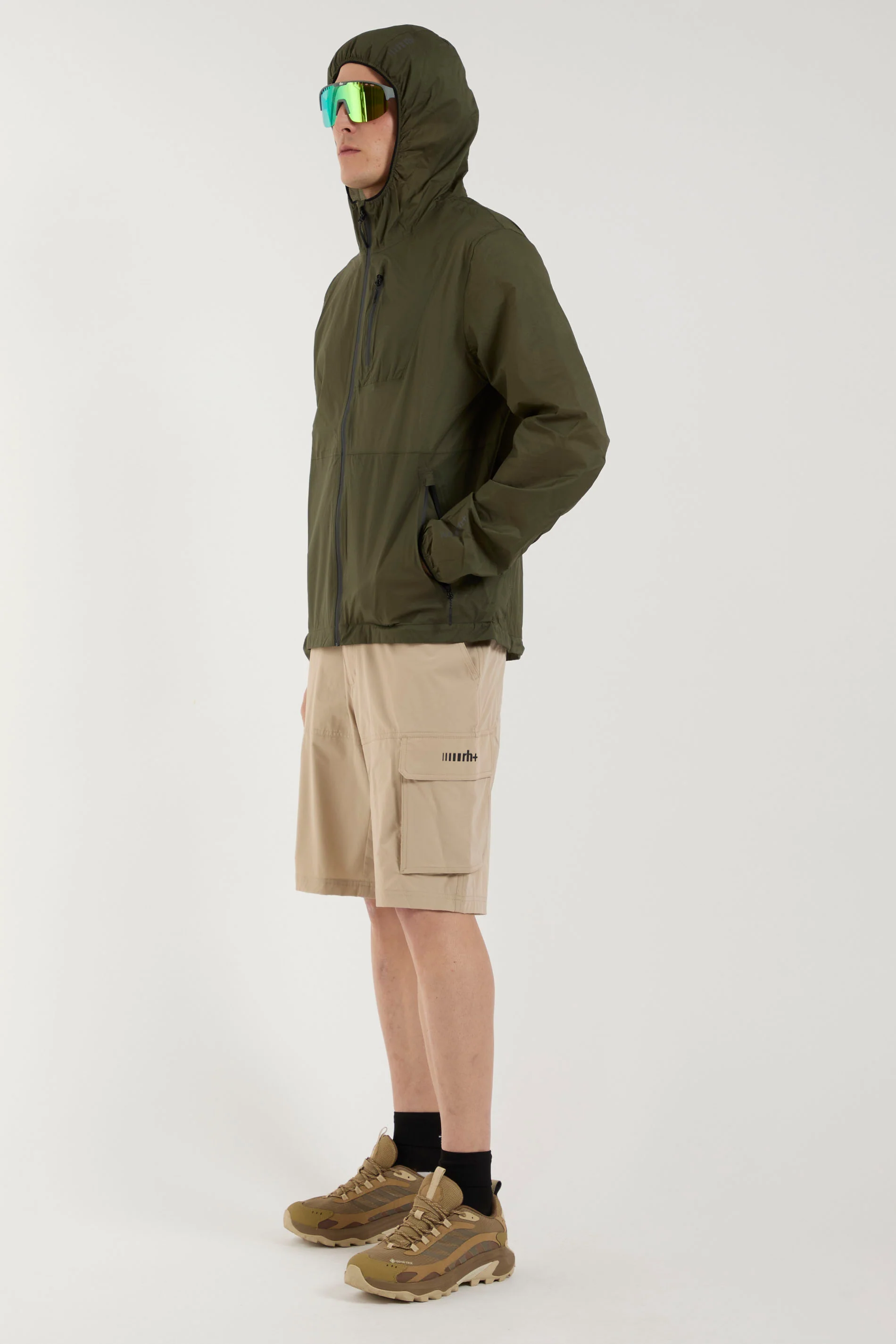 Apex Light Jacket - Image 2