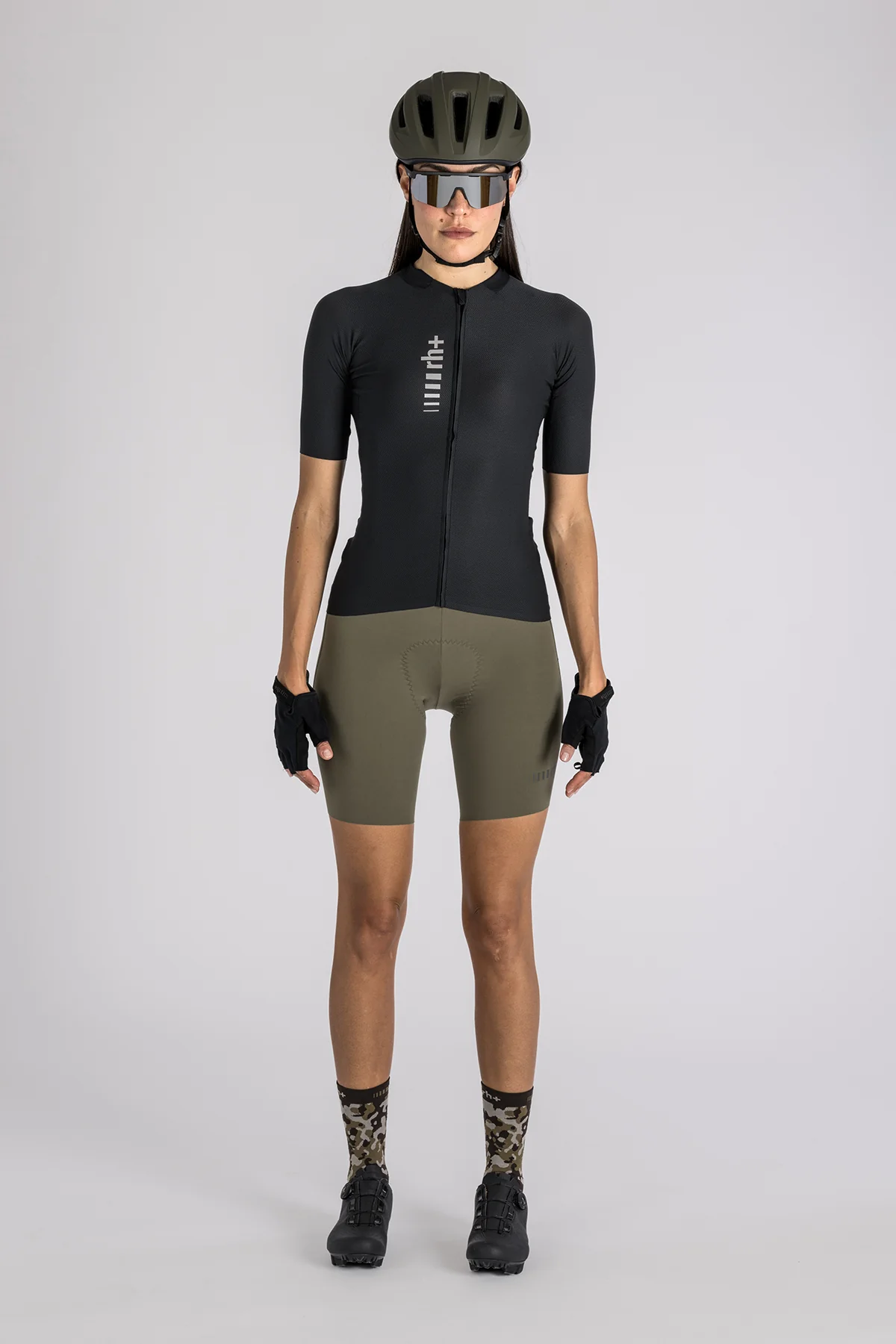 Aria W Jersey